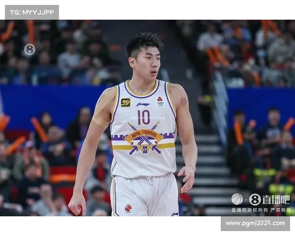 阳光莫罗展现篮板保护决心可惜难挽败局全队拼劲未能逆转比赛