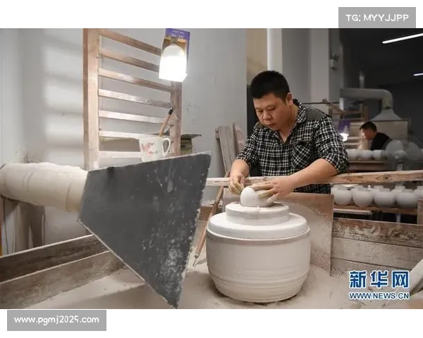 醴陵市以湘超赛事为契机展示陶瓷烟花文化打造城市品牌新名片